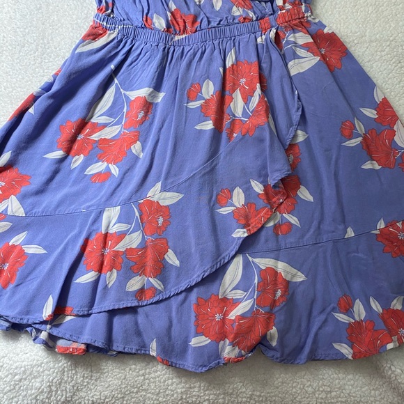 Express Purple Floral Dress - Picture 5 of 7